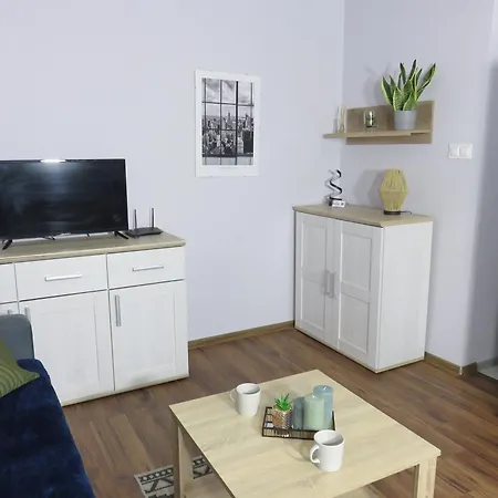Uroczy Apartament Dla 4 Osob Warsaw Exterior photo